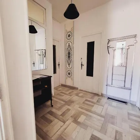 L'hirondelle Apartament